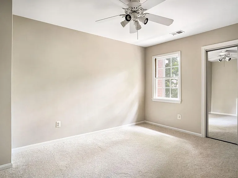 2804 Balliett Ct — Photo 16