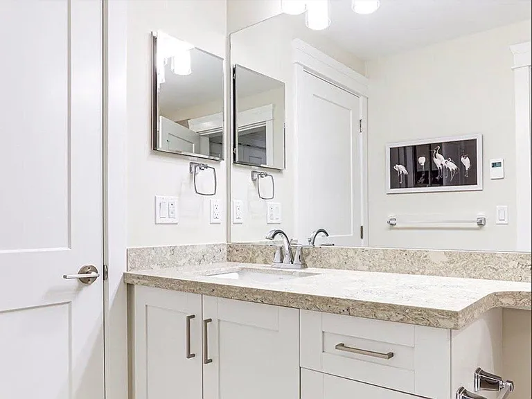 8233 208b St #18 — Photo 9