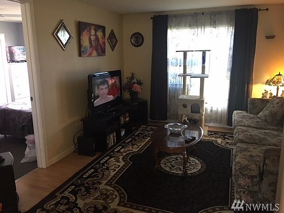 3rd image of 1118 114th St S