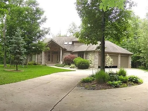 103 Troon Ct, Bryan, OH 43506