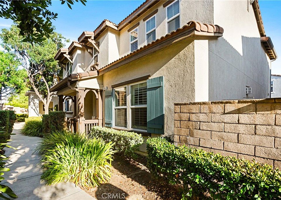 1st image of 314 N Placer Privado