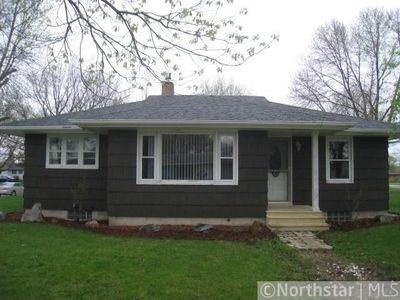 321 7th St, Gaylord, MN, 55334