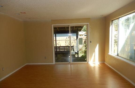 3rd image of 14608 117th Avenue Ct E