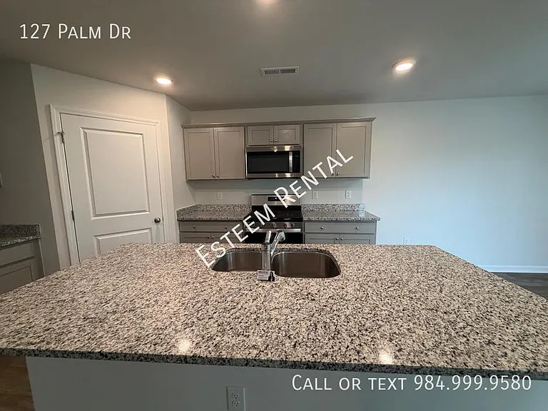 127 Palm Dr — Photo 8