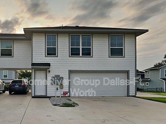 2nd image of 1841 Crow St Unit 102