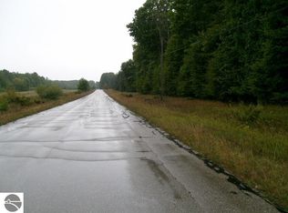 Bay Colony Rd, Kewadin, MI 49648