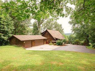 117 Sheakleyville Greenville Rd, Greenville, PA 16125