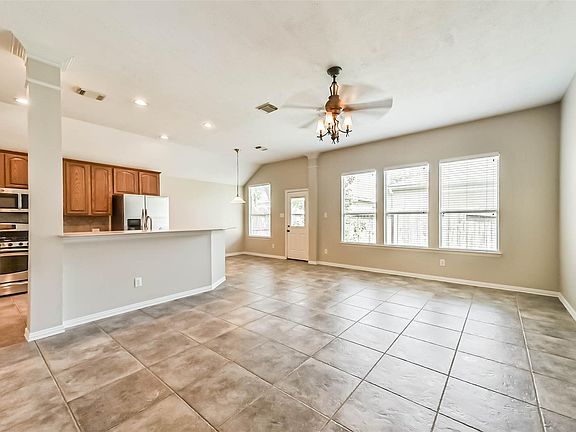 4th image of 30910 Blue Ridge Park Ln