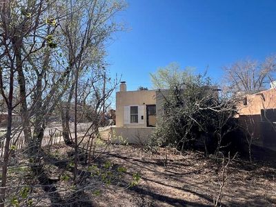 2016 Lead Ave SE, Albuquerque, NM, 87106