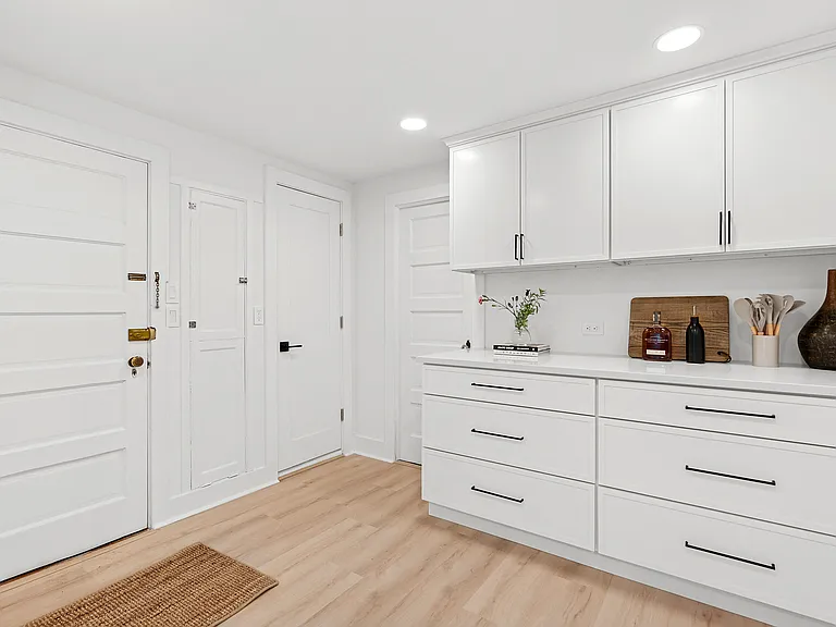 35 Woodland Ave #2 — Photo 8
