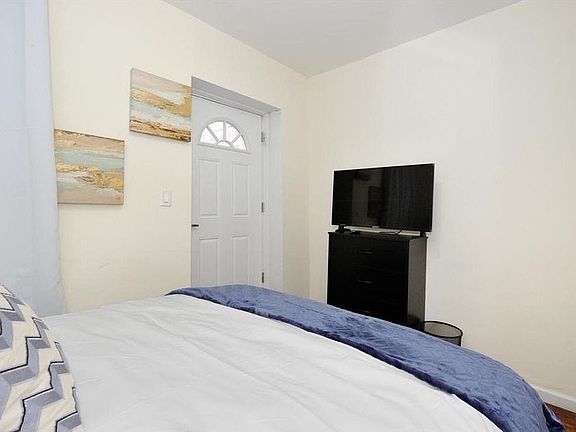 5th image of 1365 1st Ave APT 2A