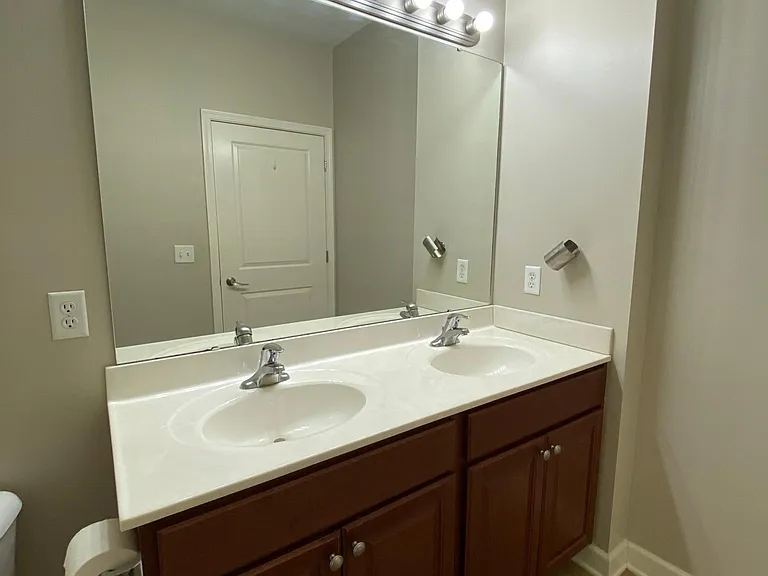1626 White Oak Trl — Photo 10