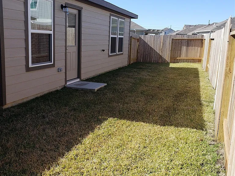 24006 Swather Way — Photo 18