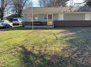 408 E 9th St, Seymour, IN 47274