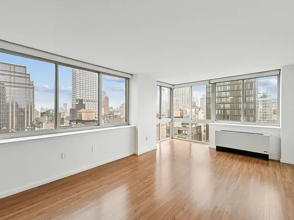 57 West 38th Street image 1 of 6