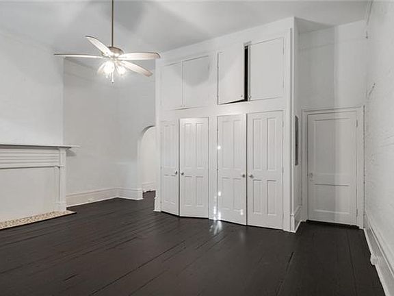 4th image of 605 Royal St
