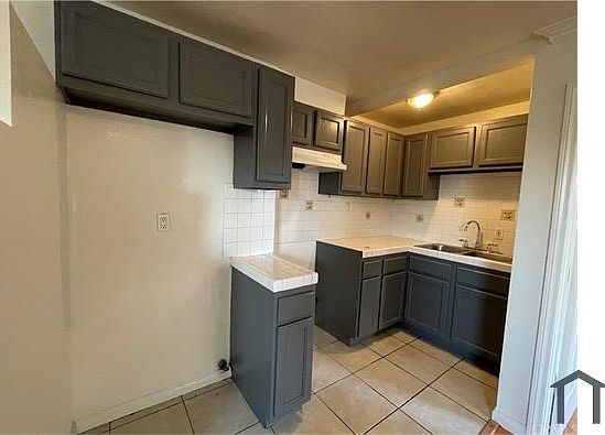 2nd image of 5411 Fishburn Ave