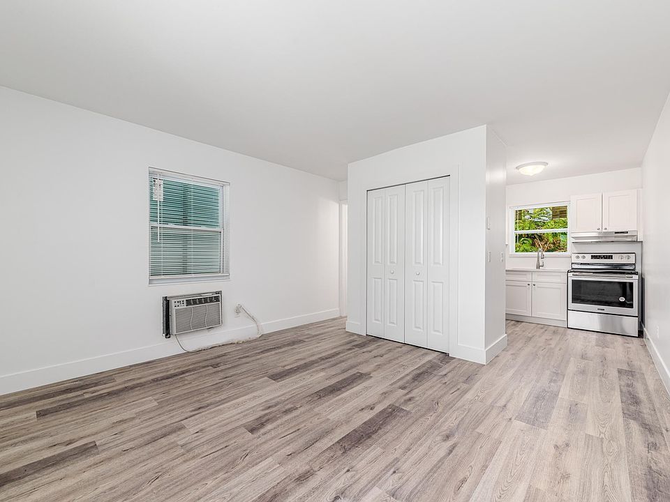 1st image of 660 SW Bryant Ave #11