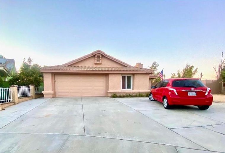1st image of 45137 Loma Vista Dr