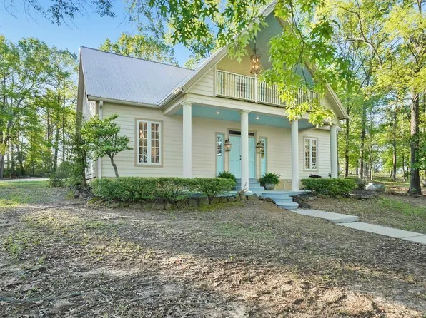 245 Shadow Dr, Hemphill, TX 75948