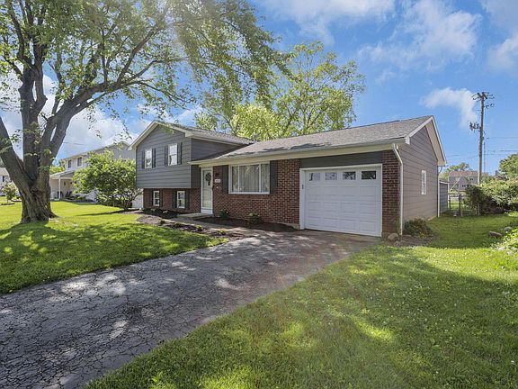 3rd image of 2433 Yates Ave