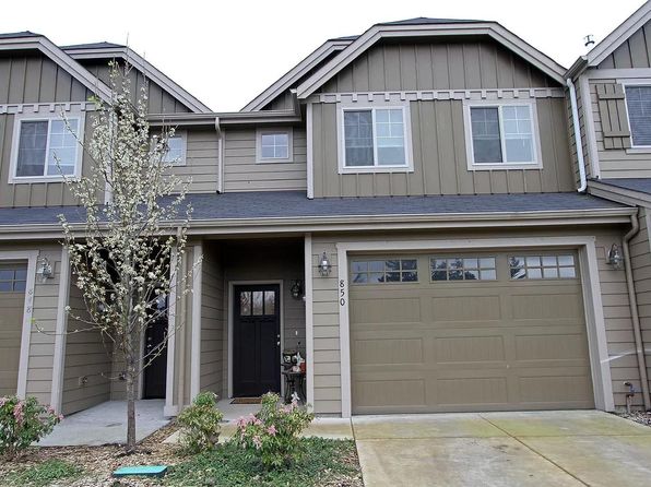 850 NE 109th Ct