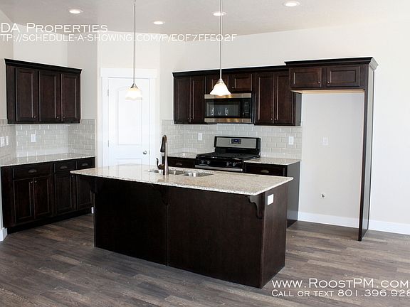 4th image of 1714 N 3870 W #313