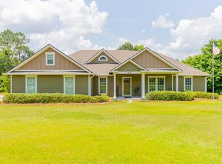 505 Rice Ln, Ray City, GA 31645