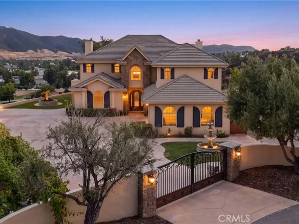 30425 La Presa Loop, Temecula, CA 92592