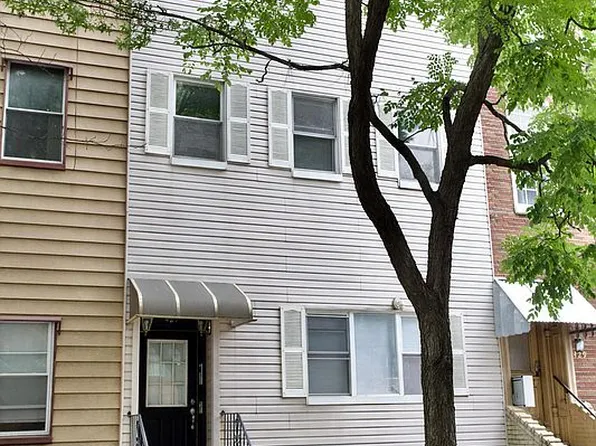 427 Humboldt St, Brooklyn, NY 11211