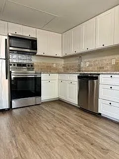 2 bed, 2.5 bath, 1406 sqft, $1,999 — Photo 3