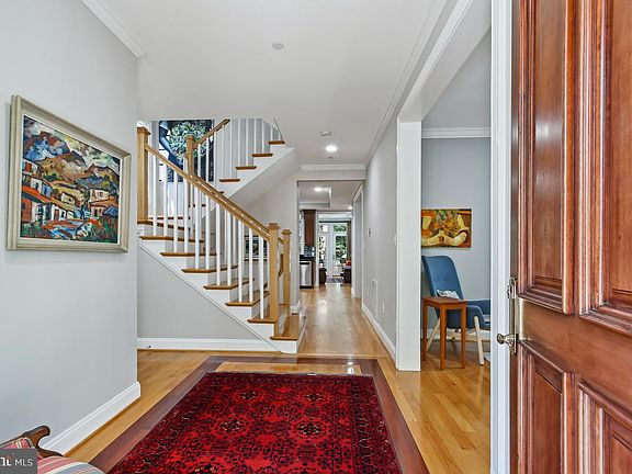 4th image of 4609 Chestnut St