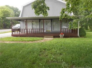18 W County Line Rd, Underwood, IN 47177