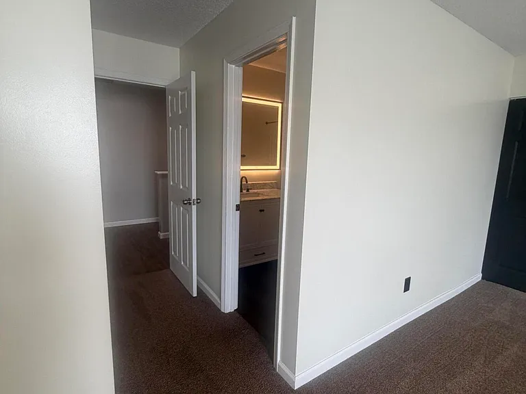 1755 Polaris Dr — Photo 39