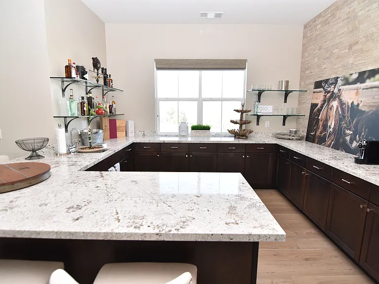711 W Pleasant Oak Trl — Photo 13