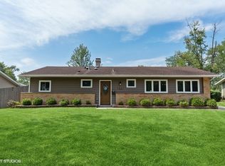 640 Western St, Hoffman Estates, IL 60169