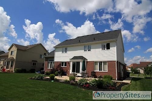 4th image of 48550 Brittany Parc Dr