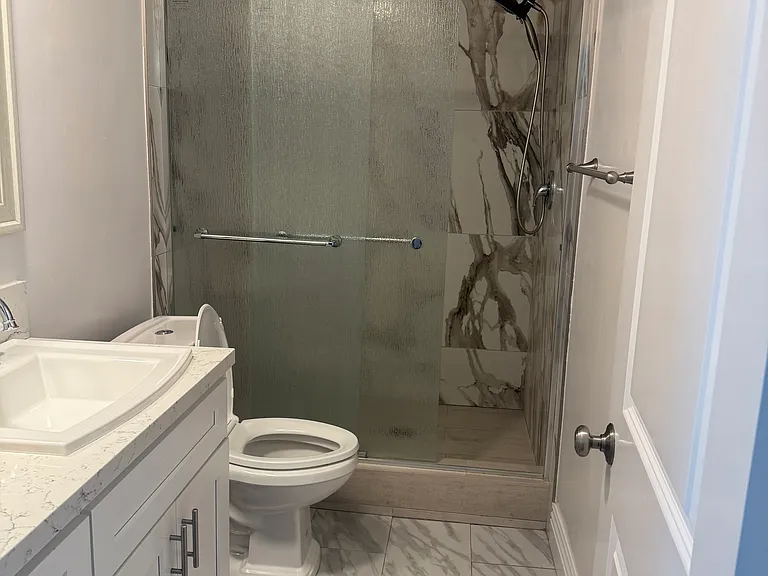 916 S Sherbourne Dr #205 — Photo 21