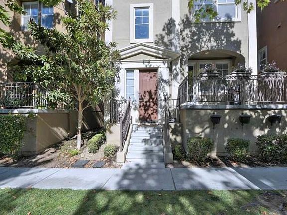 4th image of 775 Adeline Ave #775