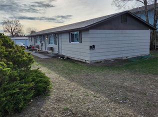 1141-1143 W Cascade Ave, Moses Lake, WA 98837