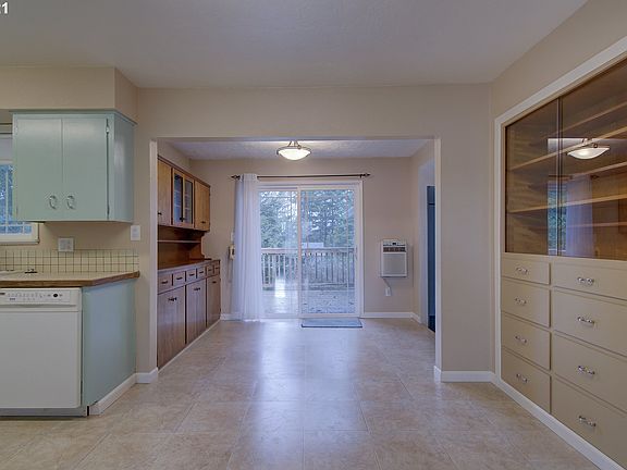 4th image of 11708 NW 16th Ave
