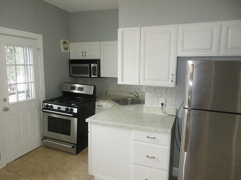 2805 Oakley Ave #A — Photo 2