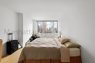 Rented by Manhattan Spaces