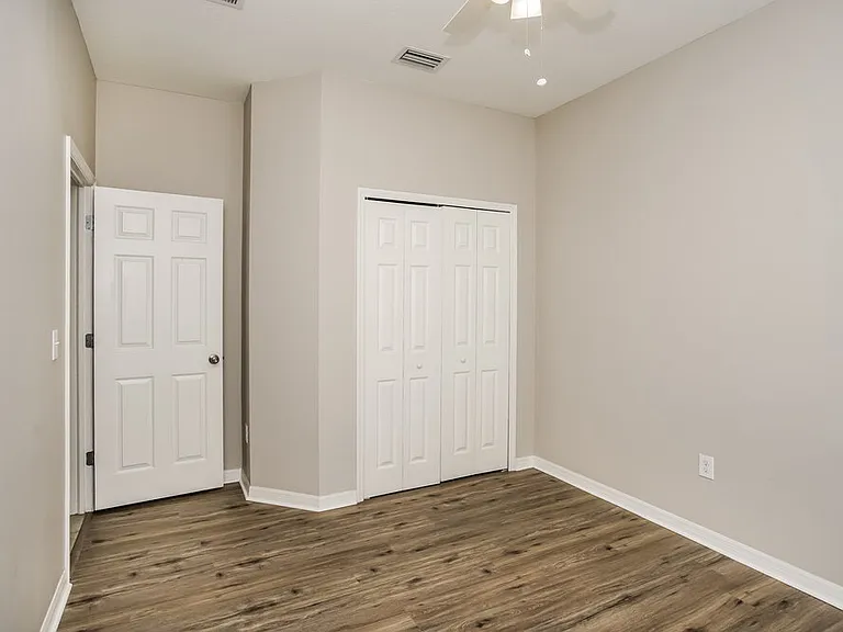 9039 41st St E — Photo 14