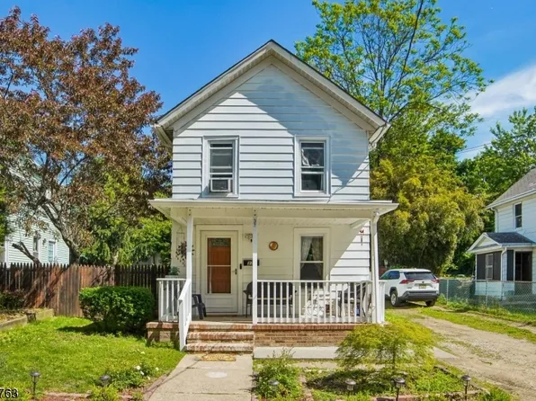 37 Stoll St, Netcong Boro, NJ 07857