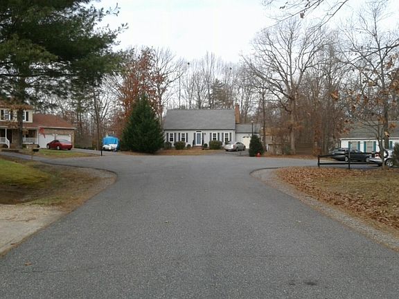5th image of 11309 Regal Ct
