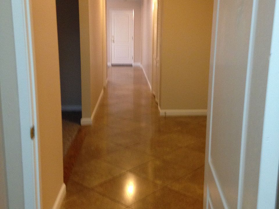 Hallway to Living Room, Family Room, Kitchen