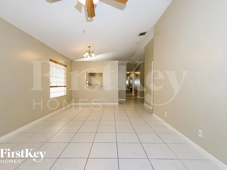 4652 Concordia Ln — Photo 4