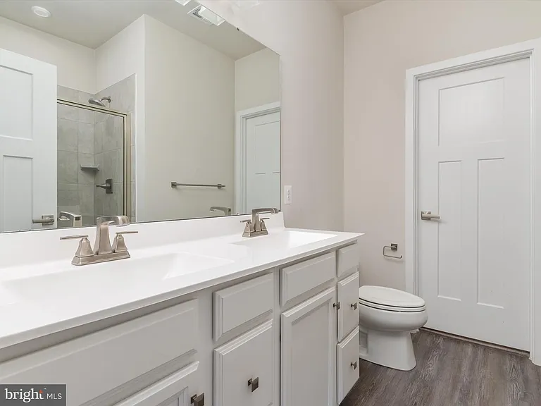 559 Levanna Lane Gln — Photo 28