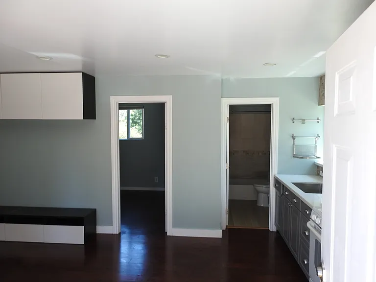 17418 President Dr — Photo 2